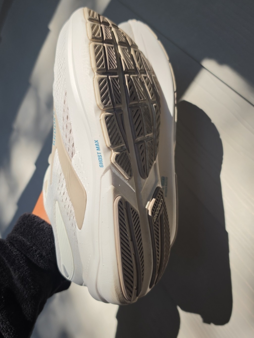 Brooks Ghost Max Women's Running Shoes - Light Gray/White 2pair Avail 8.5 And 9 - Picture 5 of 5